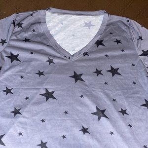 Woman’s short sleeve shirt